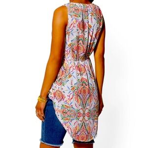 SoHo jeans colorful paisley tank top with shirt tail